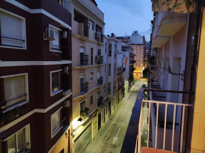 10-46-1- Комната В Квартире Для 4 Человек В Аликанте Alicante Esterno foto