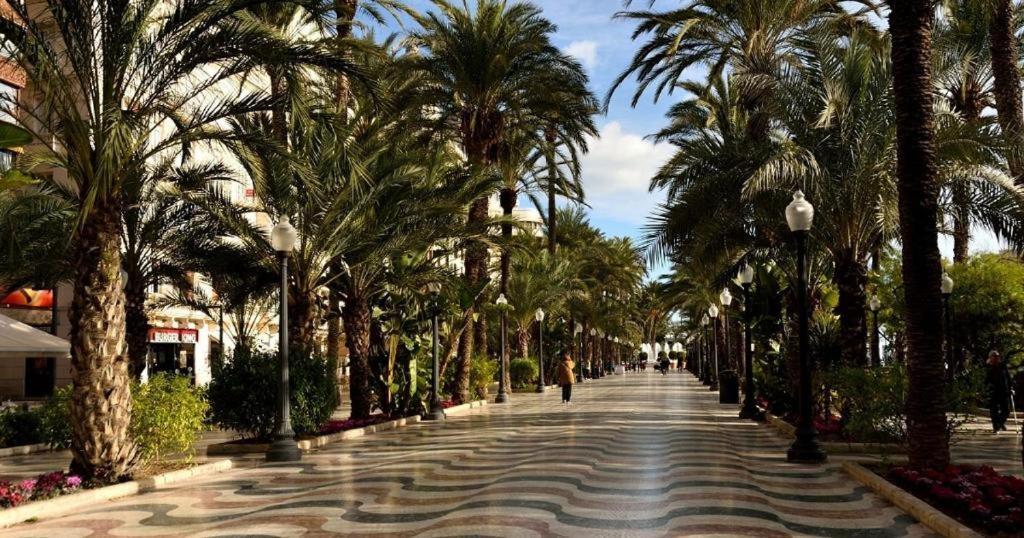 10-46-1- Комната В Квартире Для 4 Человек В Аликанте Alicante Esterno foto