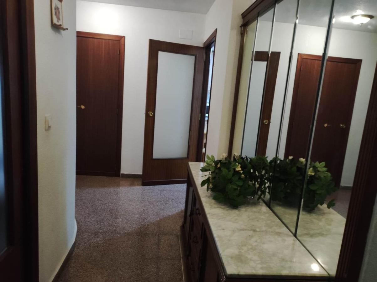 10-46-1- Комната В Квартире Для 4 Человек В Аликанте Alicante Esterno foto